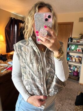 Camo Quilted Zip Front Vest - Neutral Camo